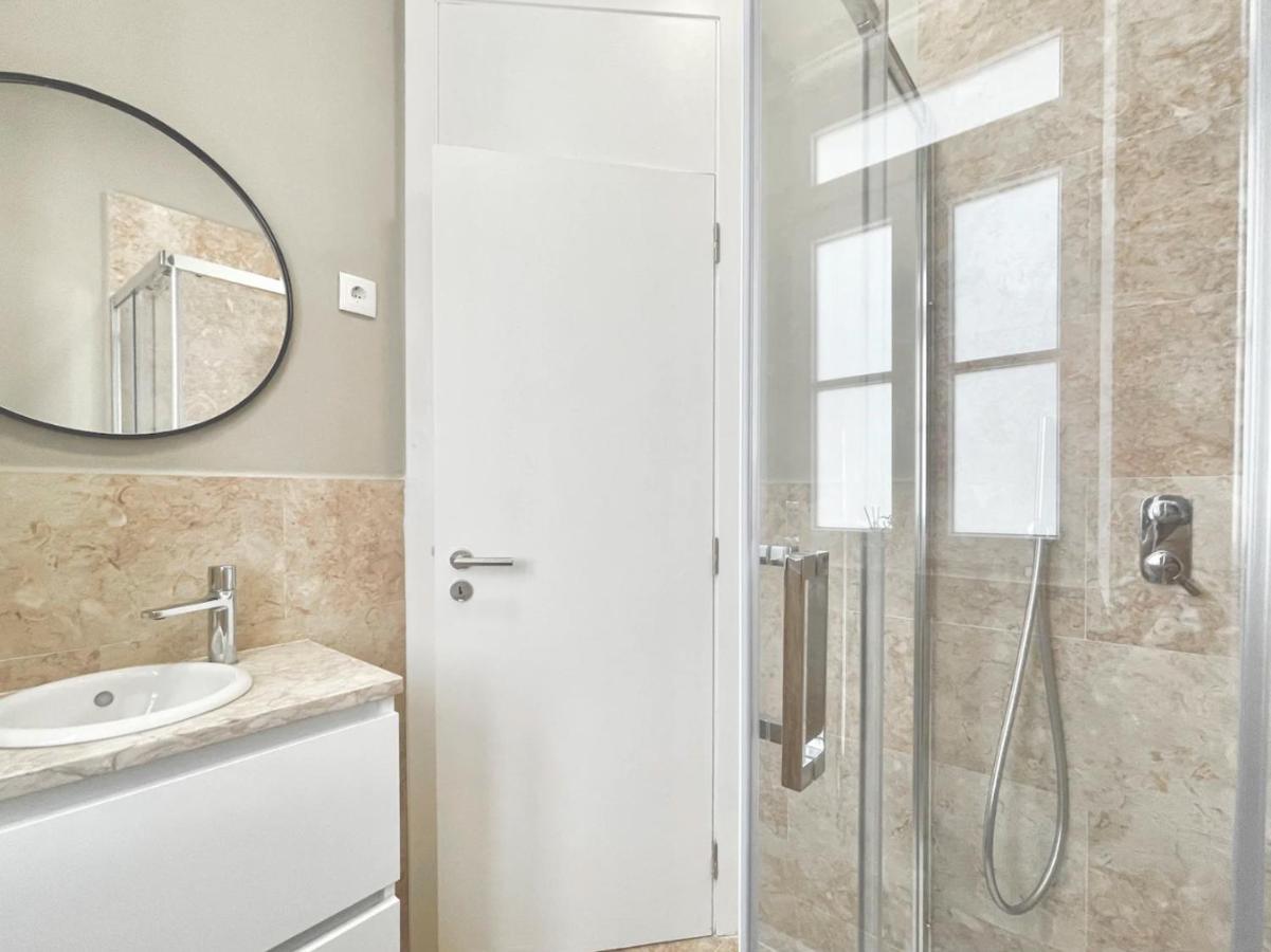 Vila Rosario 3 Studios With Patio By Homeful Homes Lisboa Eksteriør bilde