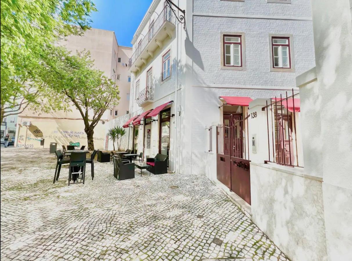 Vila Rosario 3 Studios With Patio By Homeful Homes Lisboa Eksteriør bilde